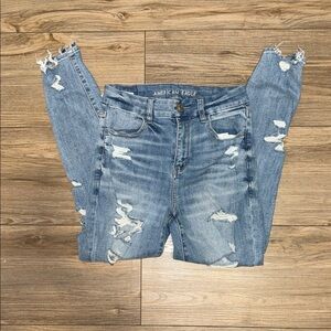 American Eagle Outfitters Women's Ripped Light Blue Skinny Jeans